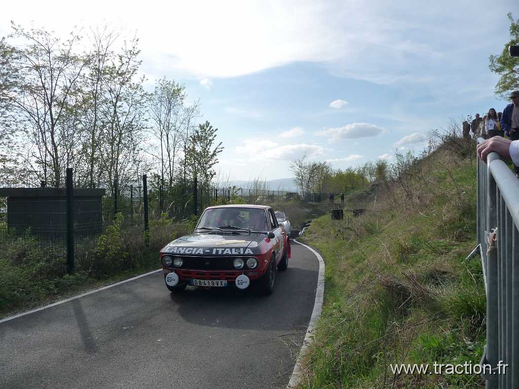 2014_Tour_Auto (21).JPG - Tour Auto 2014 Optic 2000, Anneau du Rhin, participant N° 185 ADANSKI/CLEMENT FRA/FRA ALFA ROMEO 2000 GTV 1973187 VUILLAUME/BERTRAND FRA/FRA LANCIA Fulva Coupé 1300 S 1972